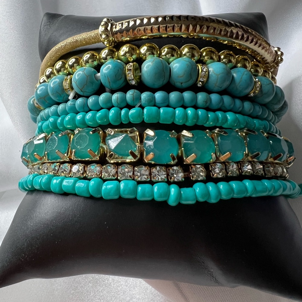 Mixed bead bracelet set